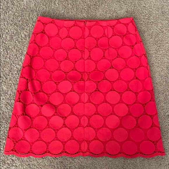 2/$35 Boden skirt size 2 - Picture 2 of 2